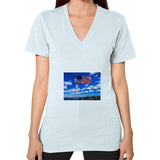 Women's V-Neck - Graphic Comfort
 - 9